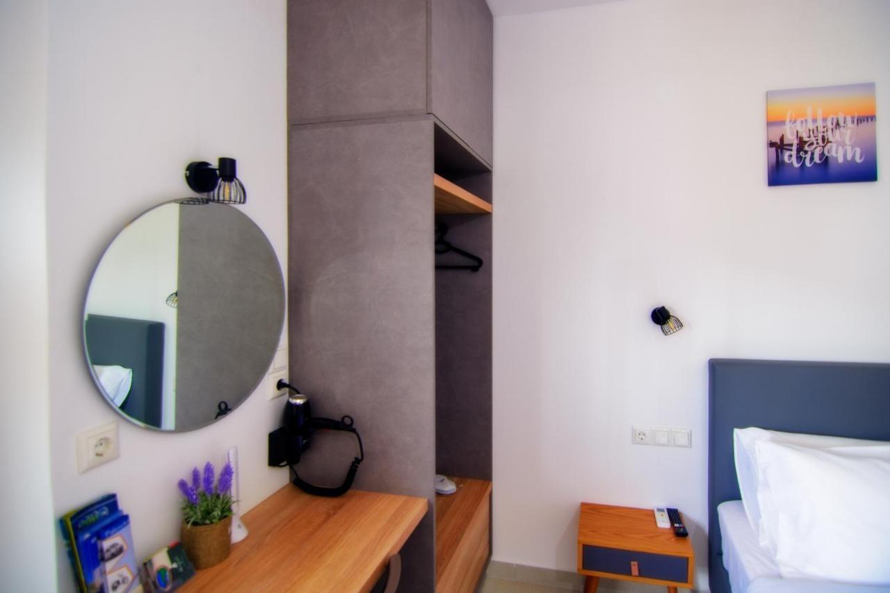 Irene Studio Panorama Lägenhet Palaiochora Exteriör bild
